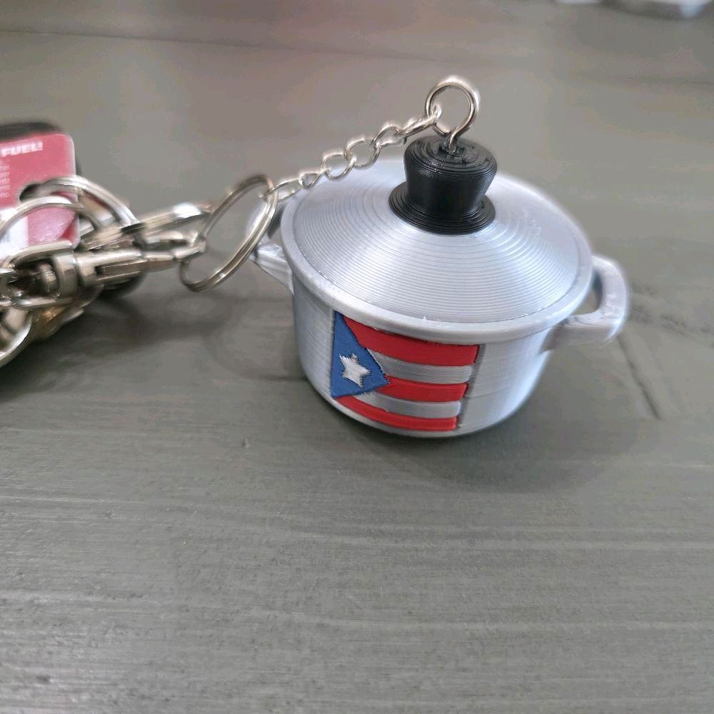 Puerto Rico Caldero Keychain, 3D Printed Mini Cooking Pot, Boricua Keychain, Puerto Rican Gift, Cocina Latina Kitchen Charm (only 1)