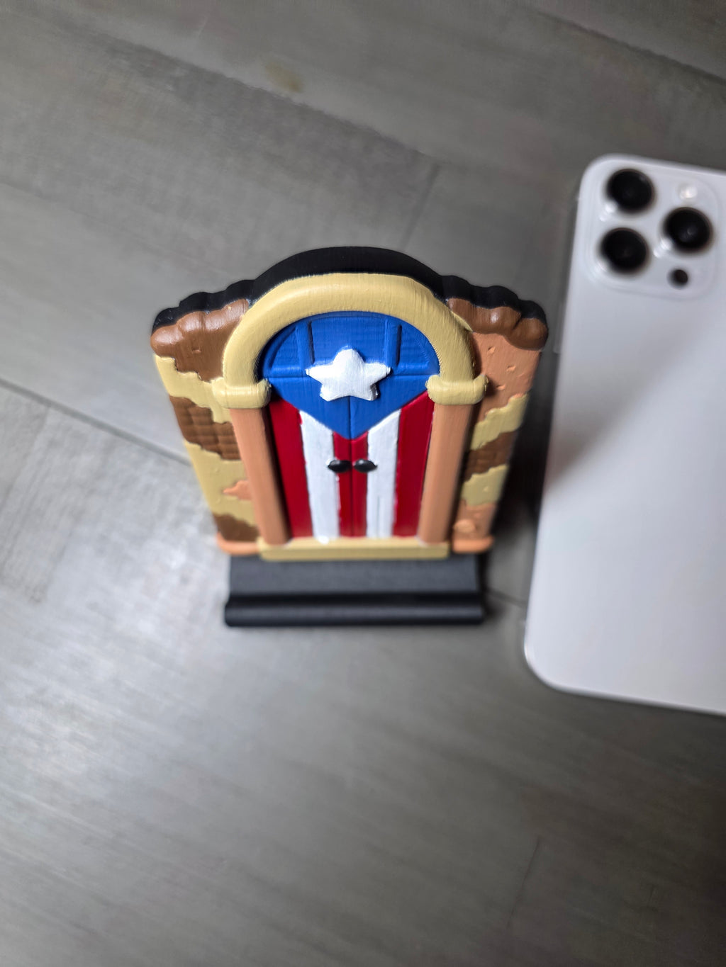 Puerto Rico Flag Door Phone Stand – 3D Printed Old San Juan Style Holder