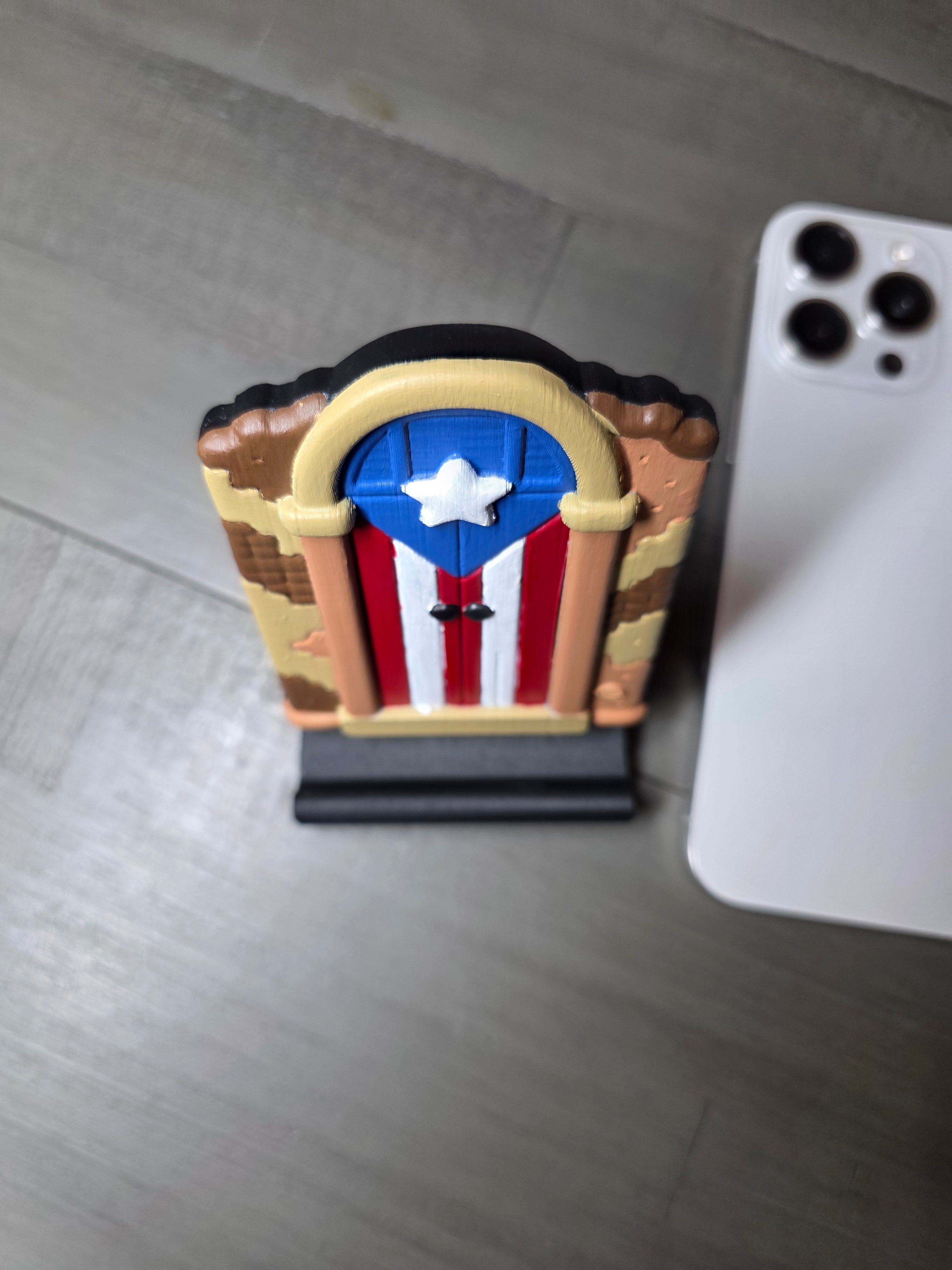 Puerto Rico Flag Door Phone Stand – 3D Printed Old San Juan Style Holder