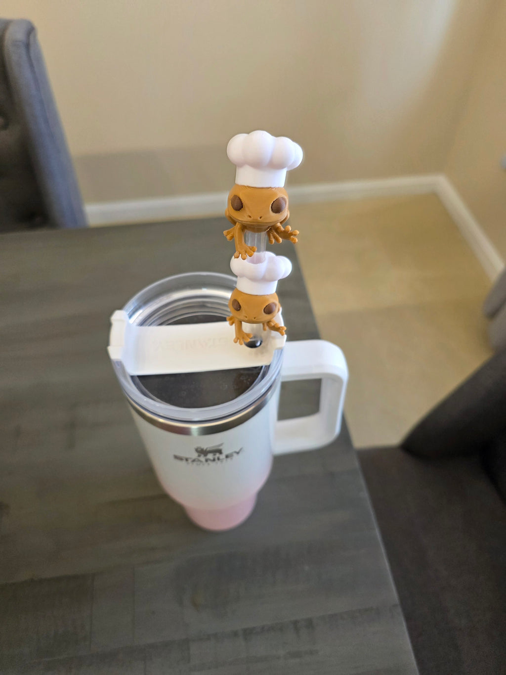 Puerto Rico Coquí with Chef Hat 3D Straw Topper