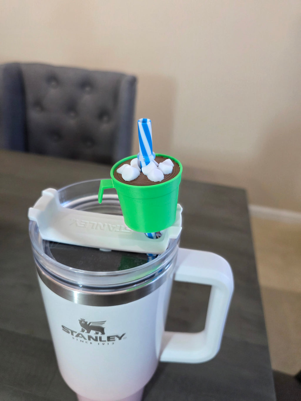 Puerto Rico Taza de Mantequilla Mini Verde con Marshmallow Ornamento Navideño 3D Straw Topper