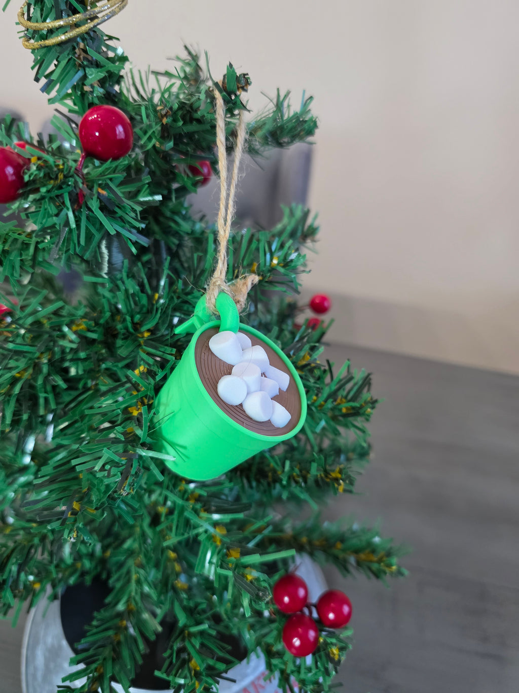 Puerto Rico Taza de Mantequilla Mini Verde con Marshmallow Ornamento Navideño 3D Ornament