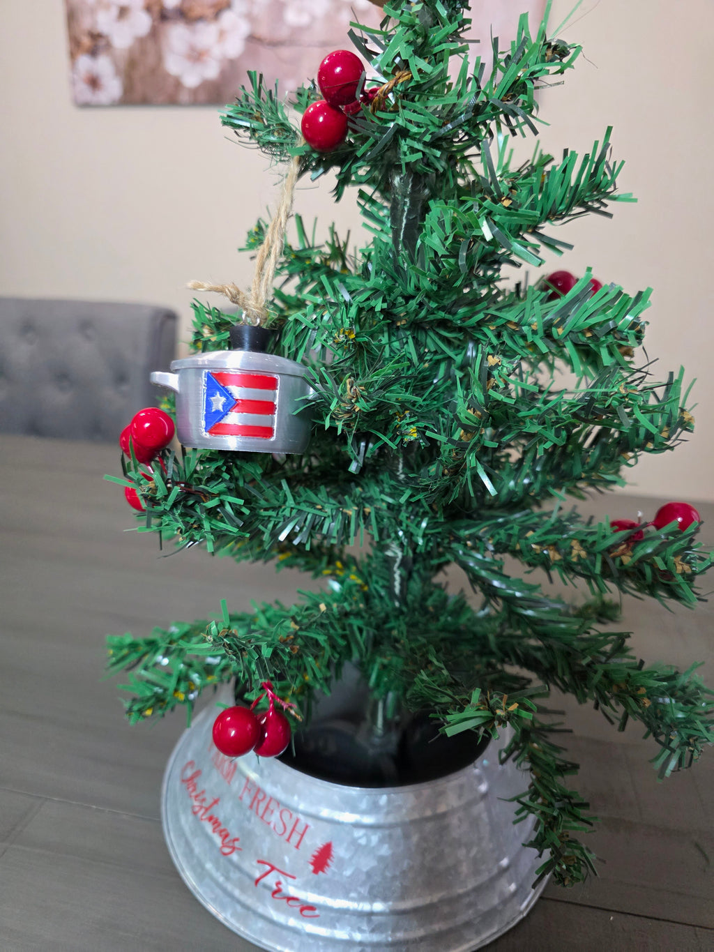 Puerto Rico Caldero with Flag 3D Ornament