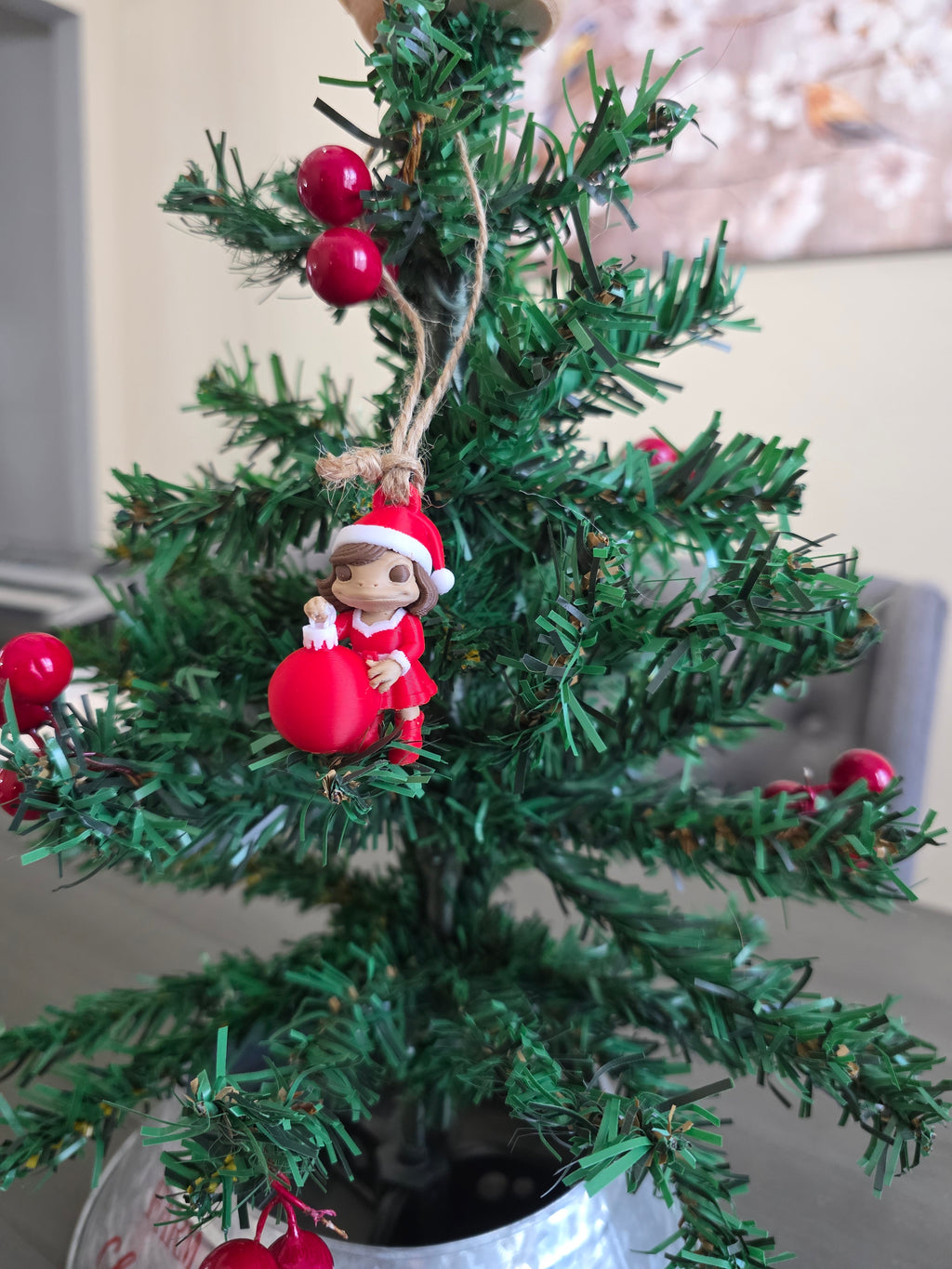 Puerto Rico Coquí Mrs Claus with Pava 3D Ornament 2 inches Tall