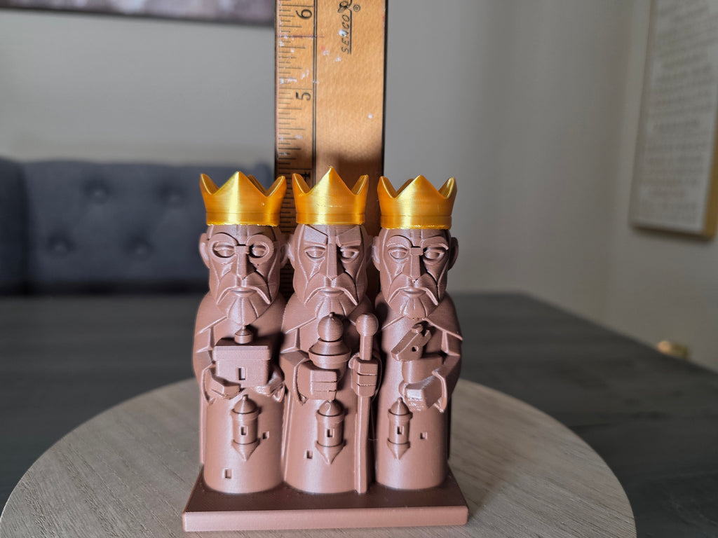 3 Wise Men 4" inch Figurine | Three Kings Decor | 3D Printed Reyes Magos | Gold Crown Holiday Display