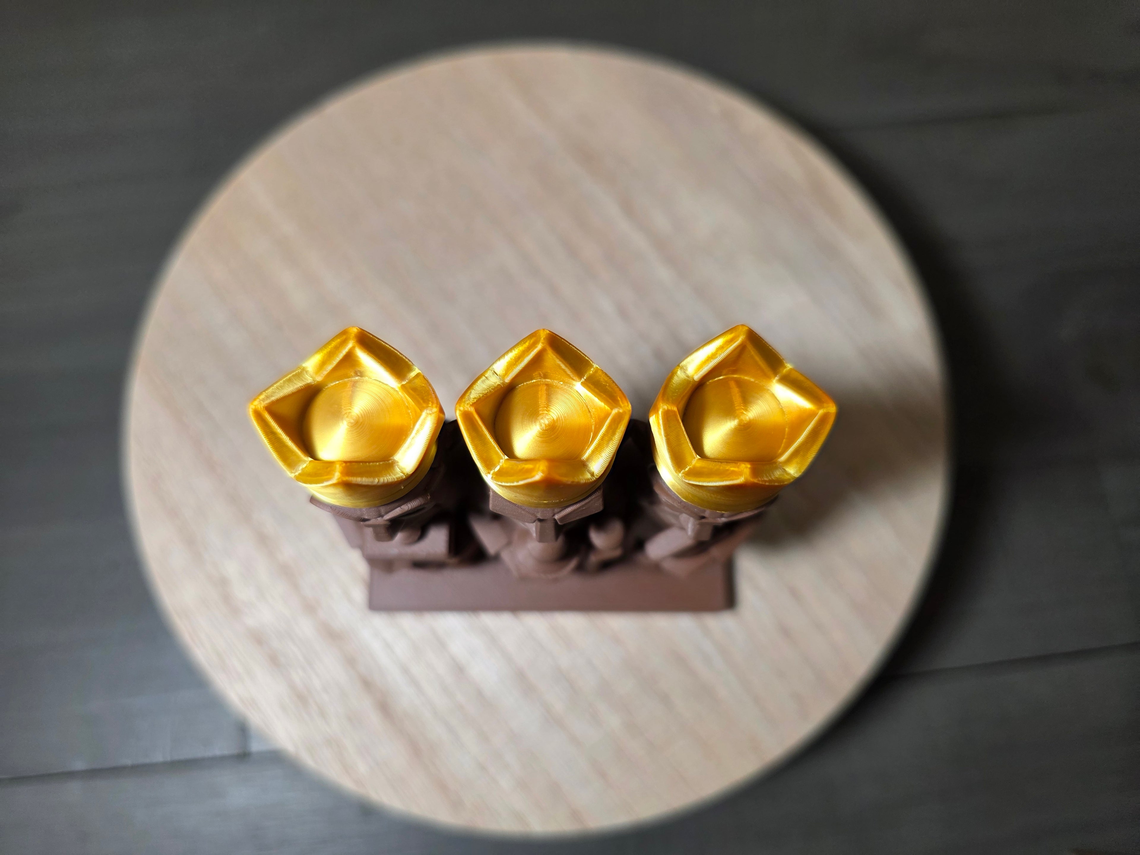 3 Wise Men 4" inch Figurine | Three Kings Decor | 3D Printed Reyes Magos | Gold Crown Holiday Display