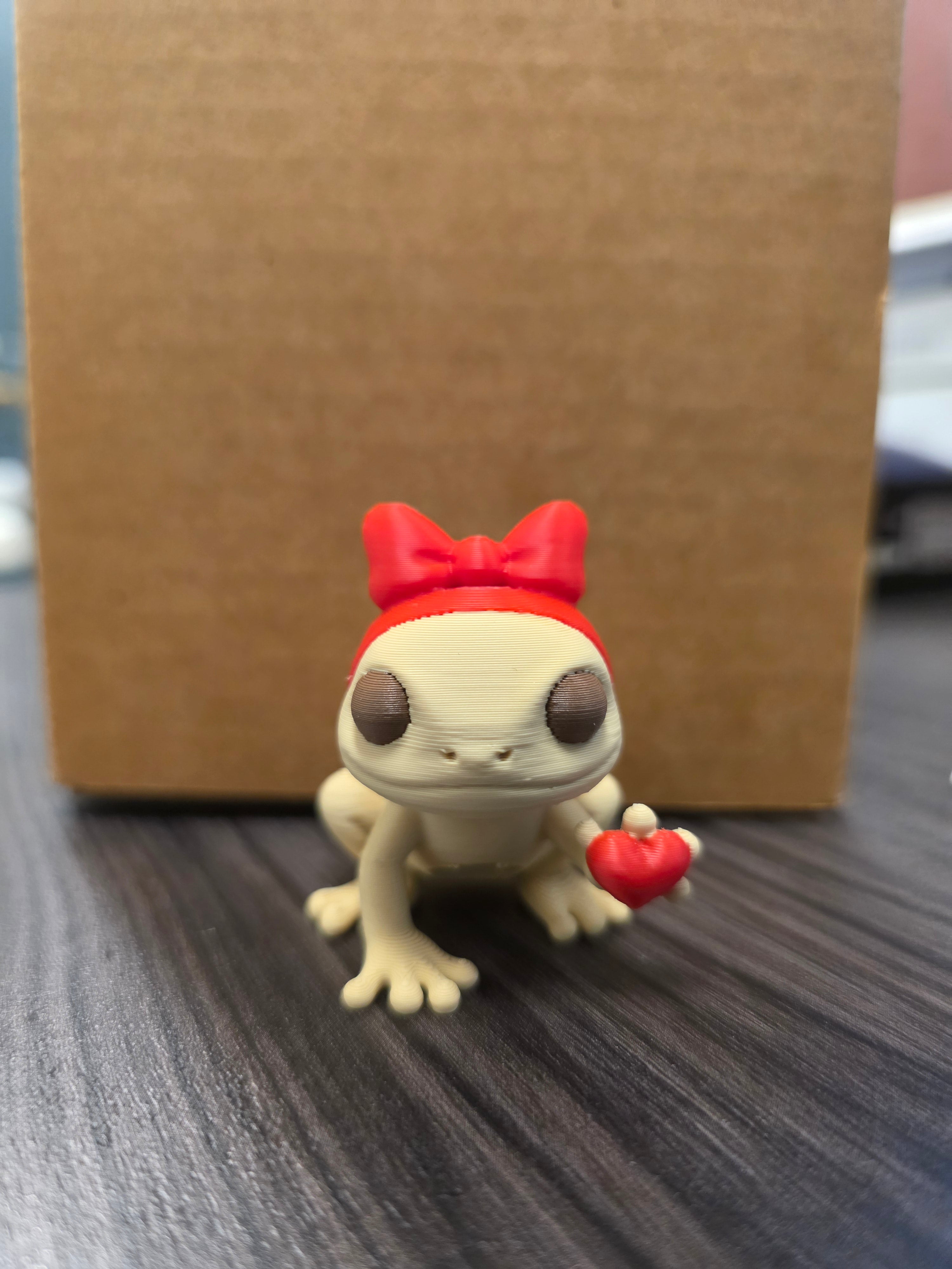 Valentine’s Day Coquí Frog wearing a Red Bow & Holding A Heart 3D Straw Topper or Straw Charm