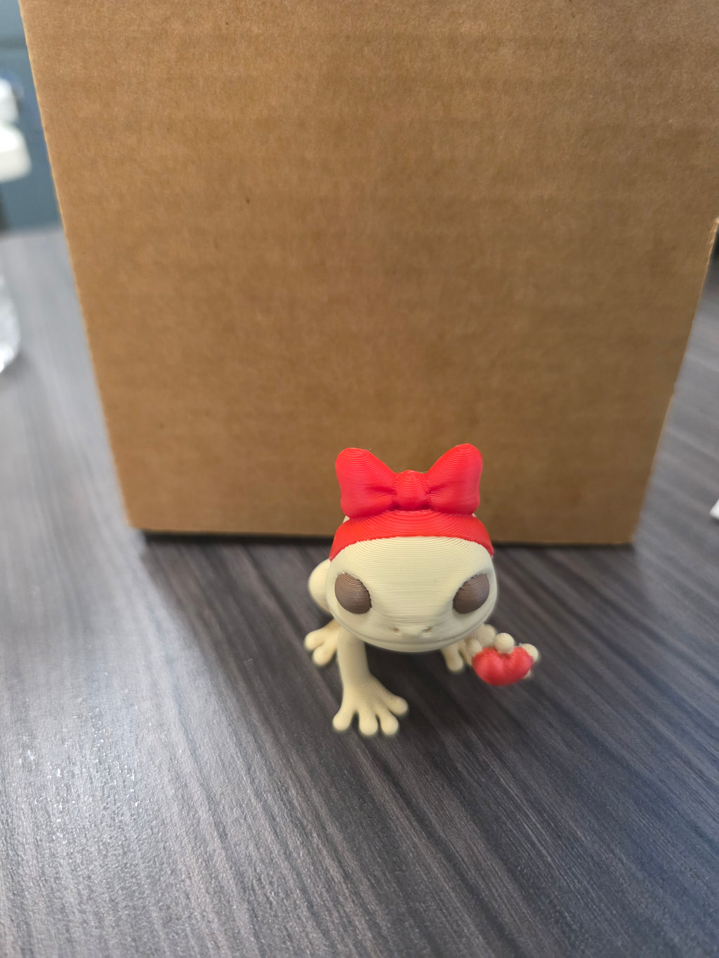 Valentine’s Day Coquí Frog wearing a Red Bow & Holding A Heart 3D Straw Topper or Straw Charm