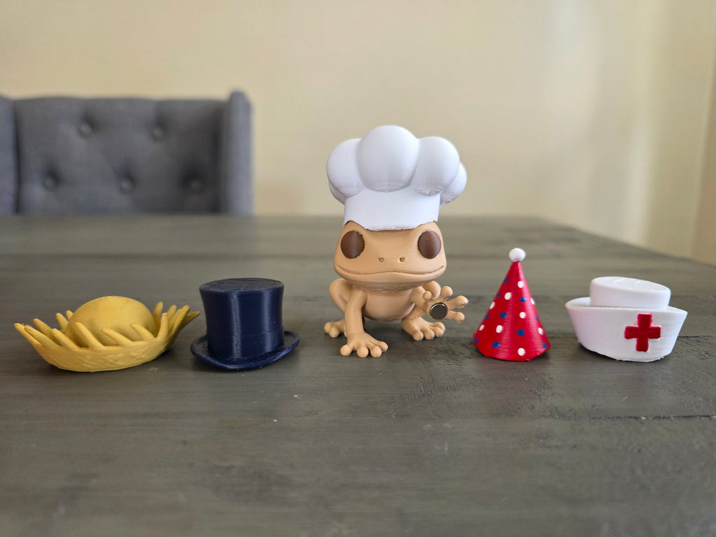 My Pet Coquí Hat Pack #1 | 3D Printed Puerto Rico Coquí Toy with Hat Accessories | Handmade PLA Collectible