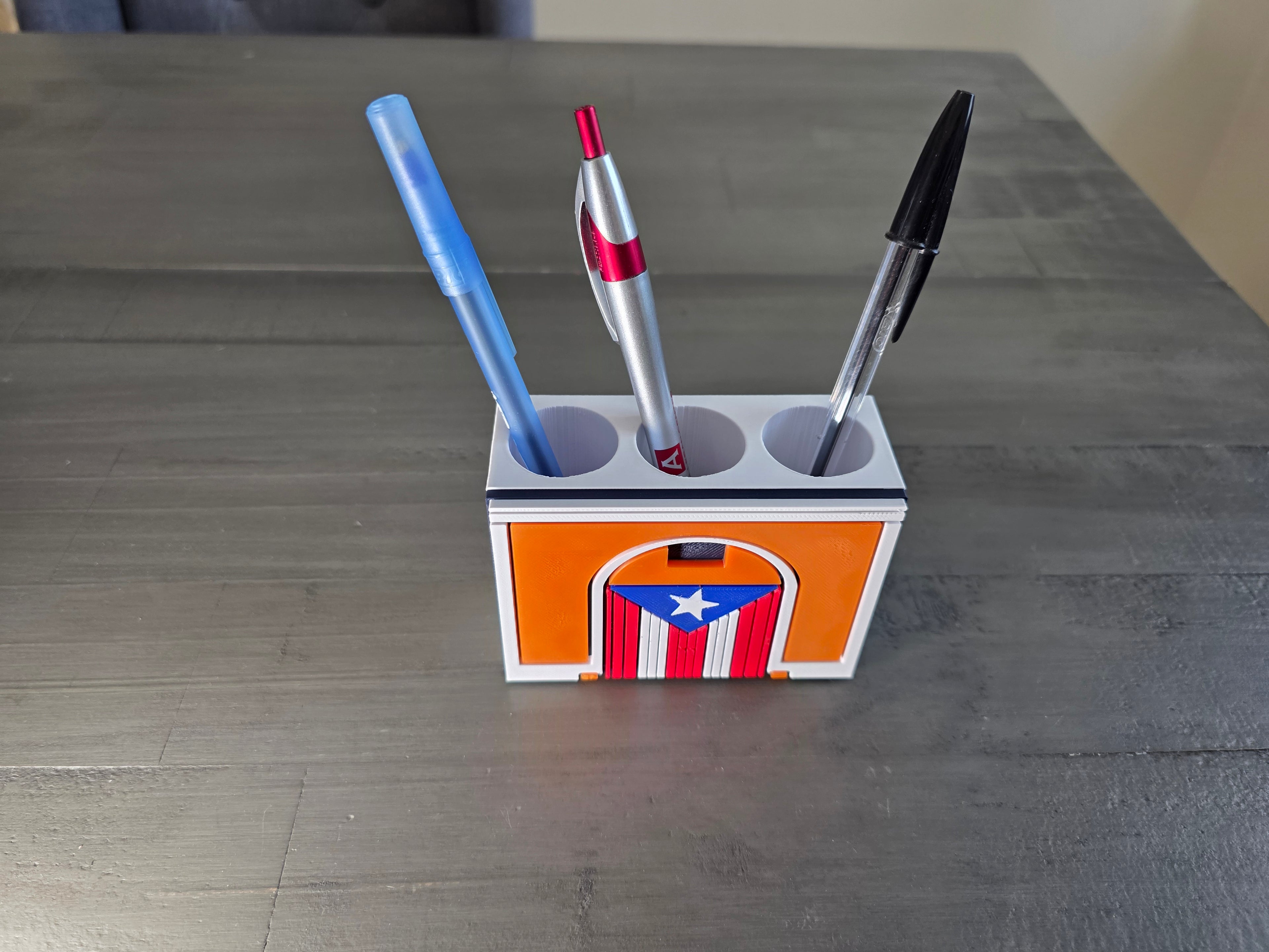 Puerto Rico Flag Bandera Callejón Pen Holder | San Juan Inspired Desk Organizer | 3D Printed PLA Decor