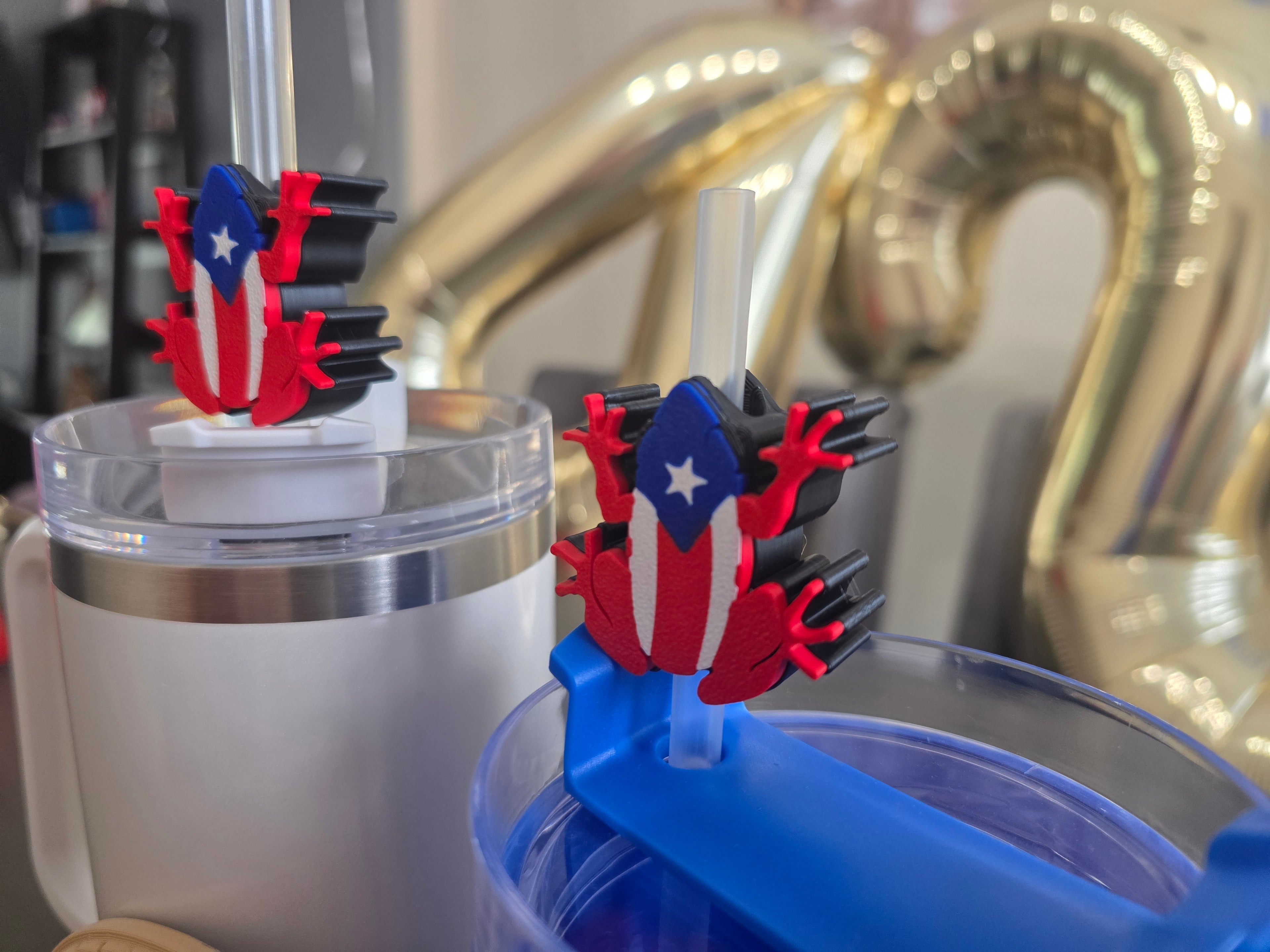 Puerto Rico Coquí Straw Charm | 3D Printed PLA Flag Coquí Topper | 10mm Straw Accessory | Boricua Cup Charm
