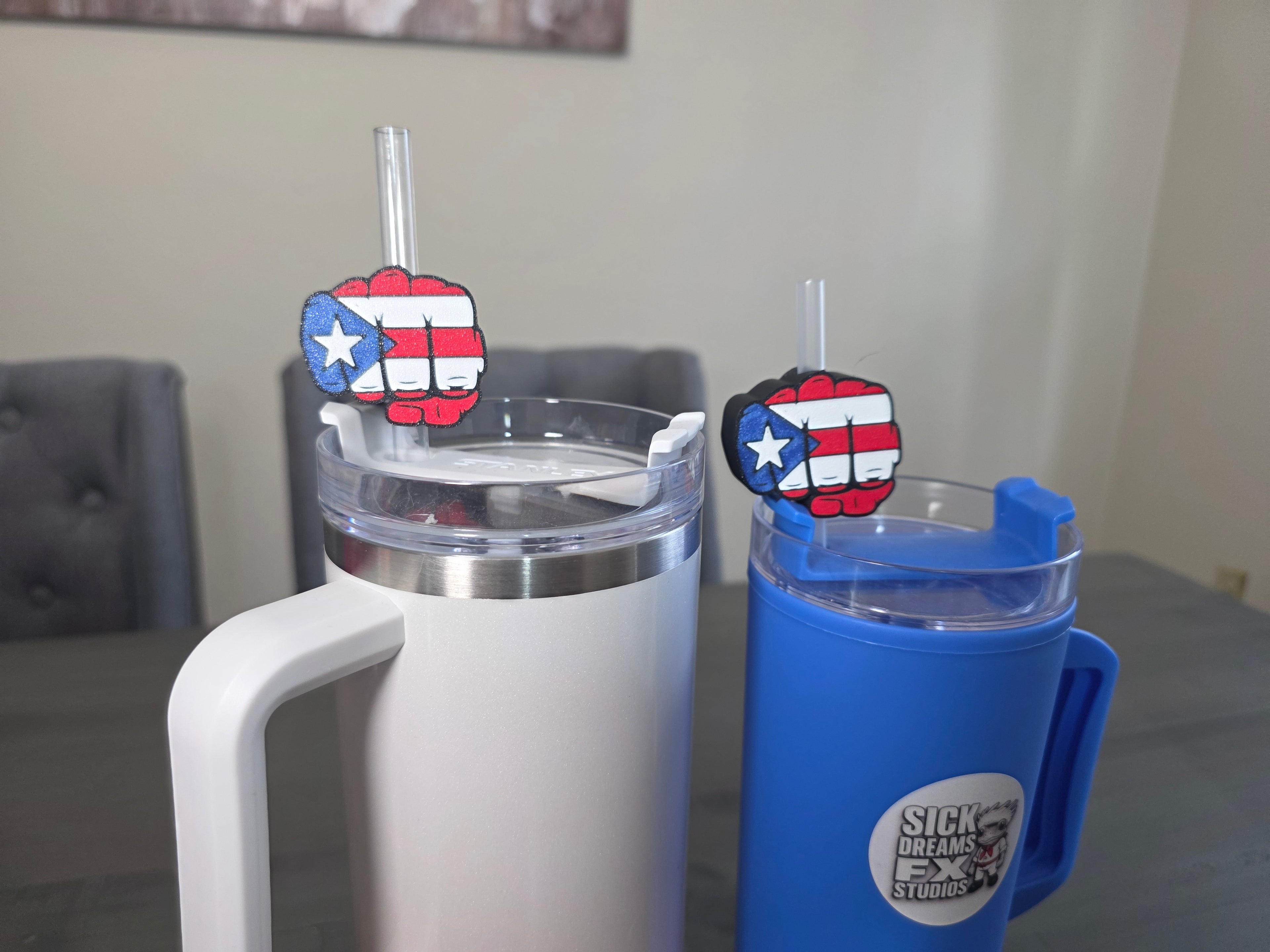Puerto Rico Flag Fist Straw Charm | 3D Printed PLA Tumbler Accessory | Fits 10mm Straws | Boricua Drink Charm | Reusable Cup Decor