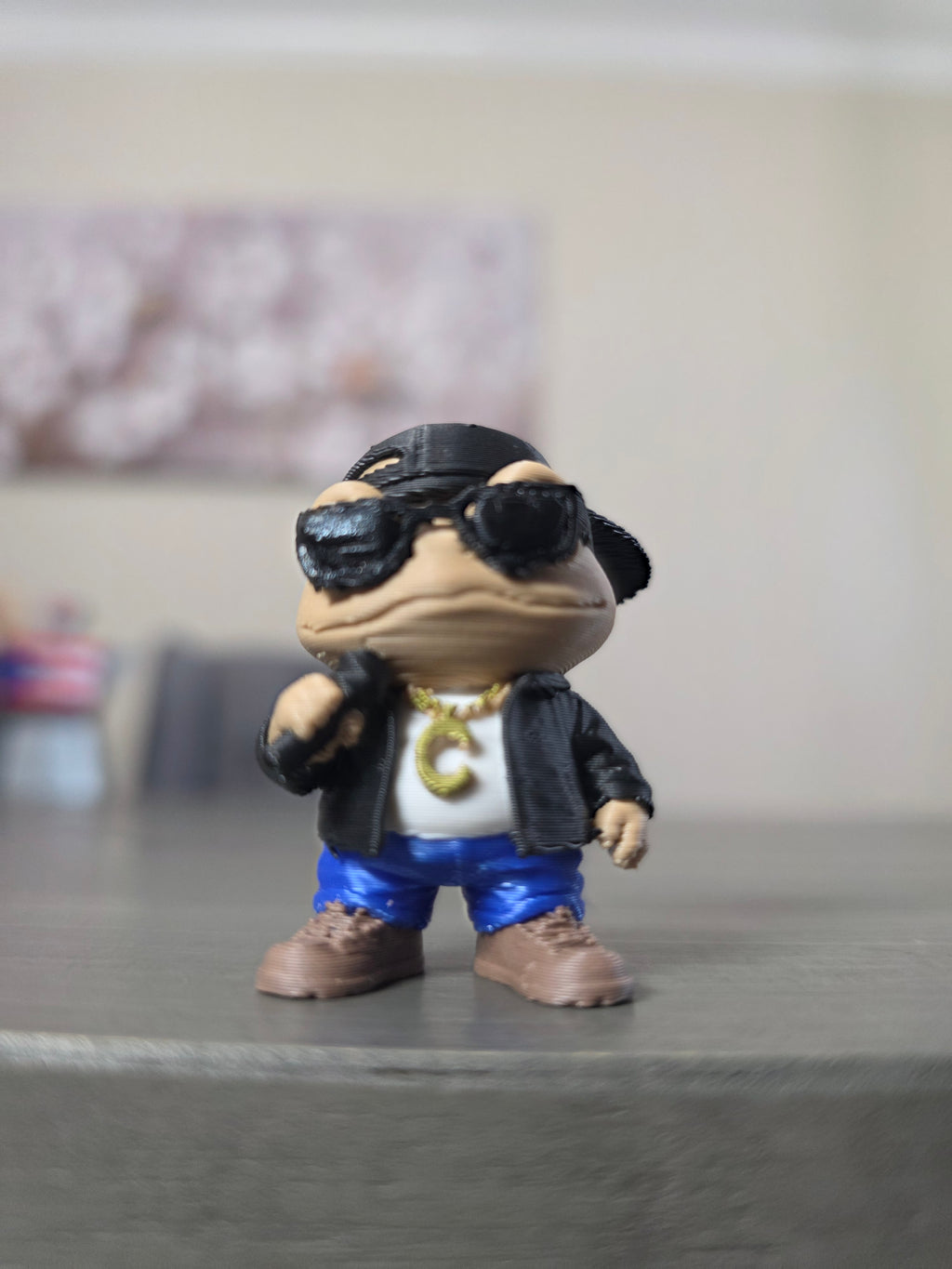 Puerto Rico Chubby Coquí Reggaeton Figure | 1.75" 3D Printed PLA Collectible | Boricua Frog Decor | Desk Buddy | 1.75” 2.5” 4” Sizes