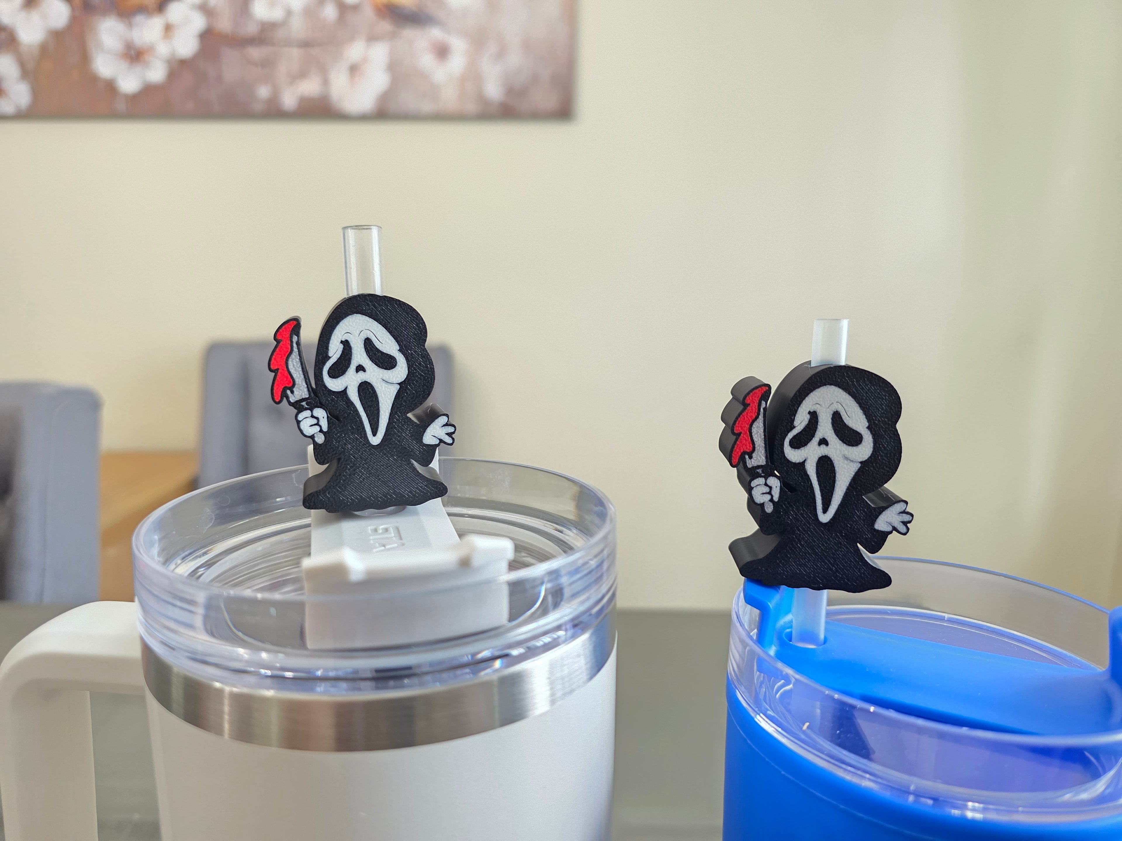 Cute Horror Ghost Mask Straw Topper | 3D Printed PLA Straw Charm | Spooky Halloween Cup Accessory | Fits 10mm Straws | Horror Fan Gift