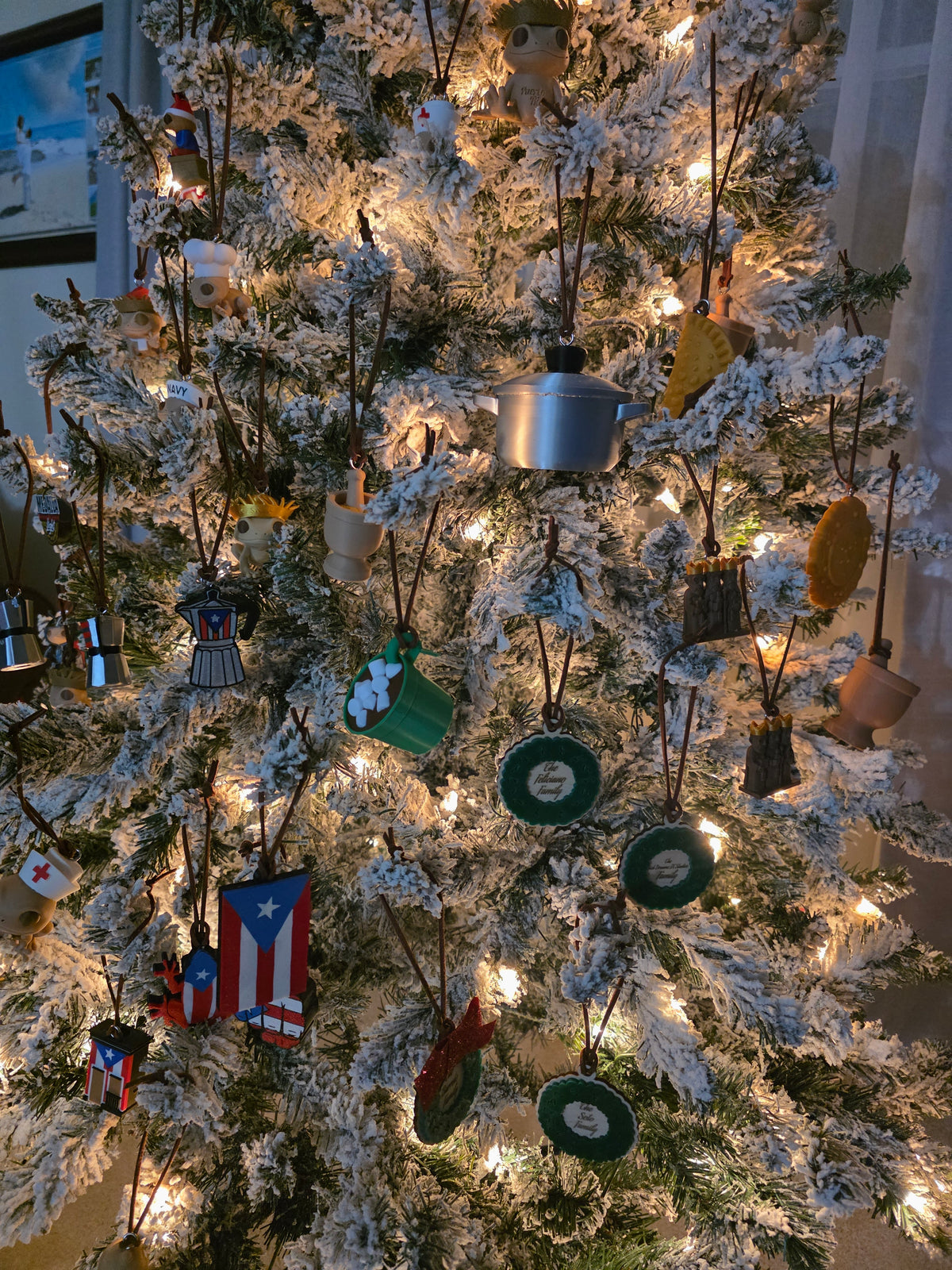 Puerto Rico Christmas Ornament, Boricua Holiday Ornament, Puerto Rican Food & Culture Decor, 3D Printed PR Gift (1 per pack)