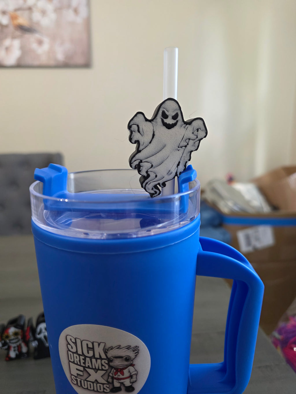 Ghost Straw Topper, Creepy Halloween Straw Charm, 3D Printed Scary Ghost Cup Accessory, Spooky Tumbler Decoration, Horror Gift ( Only 1)