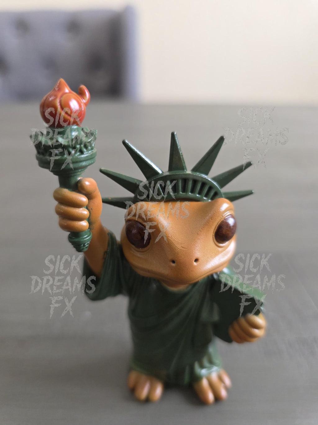 Coquí Lady Liberty Coquí | 3" Puerto Rican Figurine | 3D Printed ABS Resin | Boricua Statue of Liberty Collectible Hand Painted