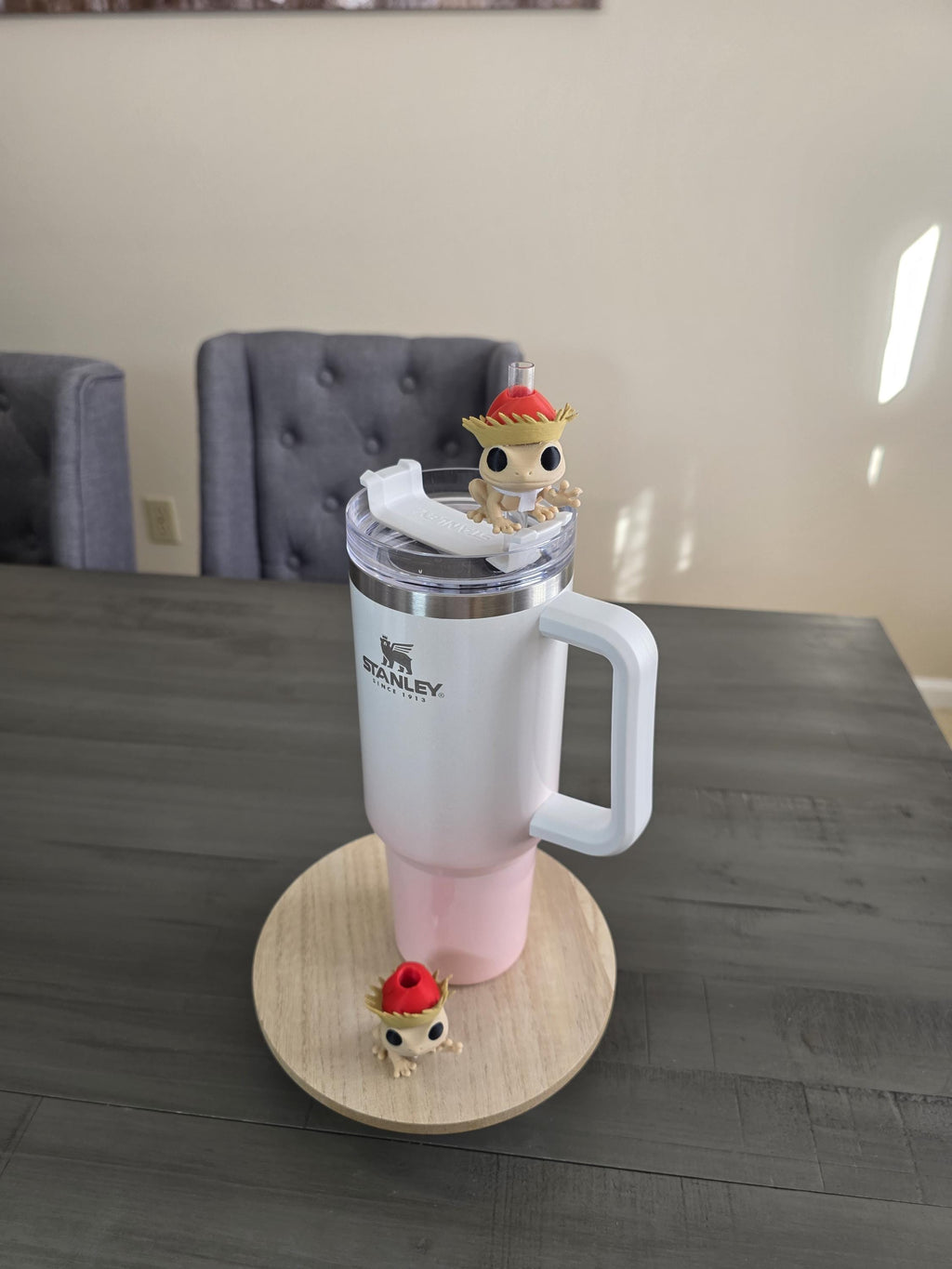 Puerto Rico Coquí with Pava & Santa Hat 3D Straw Topper