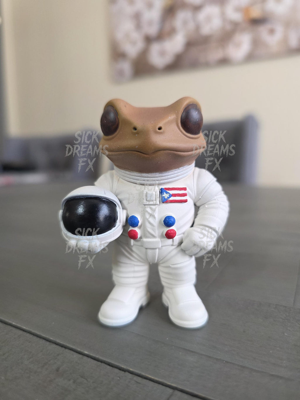 Puerto Rican Coquí Astronaut Figurine | Honoring NASA Astronaut Joseph M. Acaba | 3D Printed Collectible in ABS Resin | Boricua Space Pride