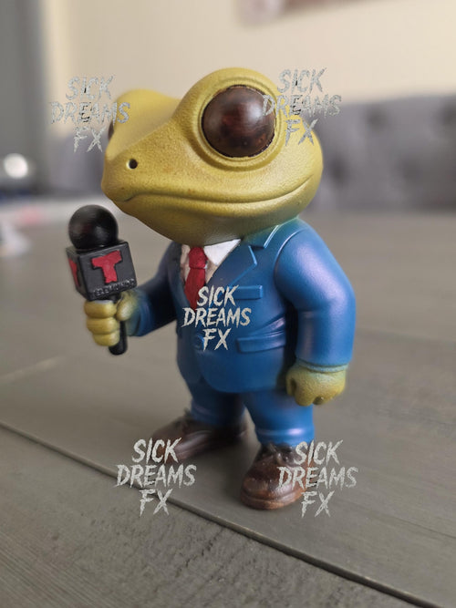 Coquí Noticiero | 3" Puerto Rico News Anchor Figurine | ABS Resin | Telemundo-Inspired Hand Painted Collectible