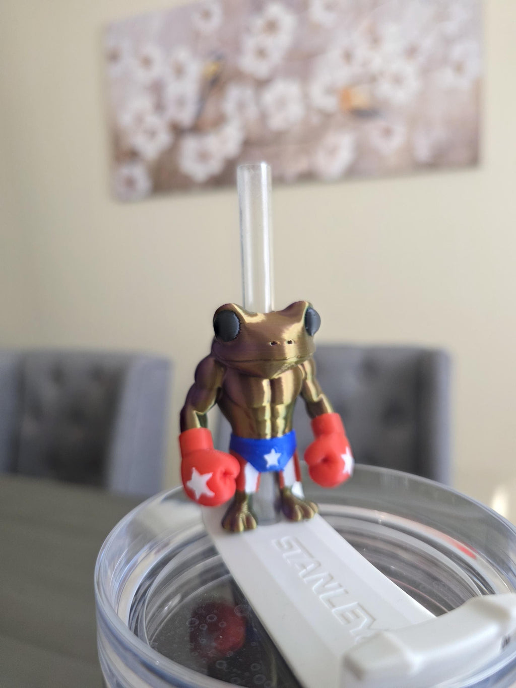 Puerto Rico Coquí Boxeador Straw Charm – 3D Printed 3-Color Silk PLA, Fits 10.5-11mm Tumbler Straw | Straw Cover Topper Tumbler Accessory